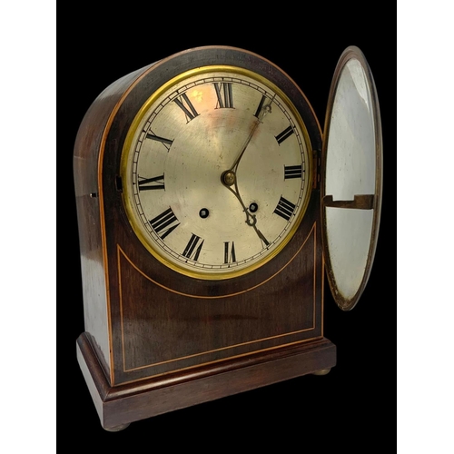 4 - A large Edwardian inlaid mantle clock with pendulum. 26.5 x 16 x 35.5cm.