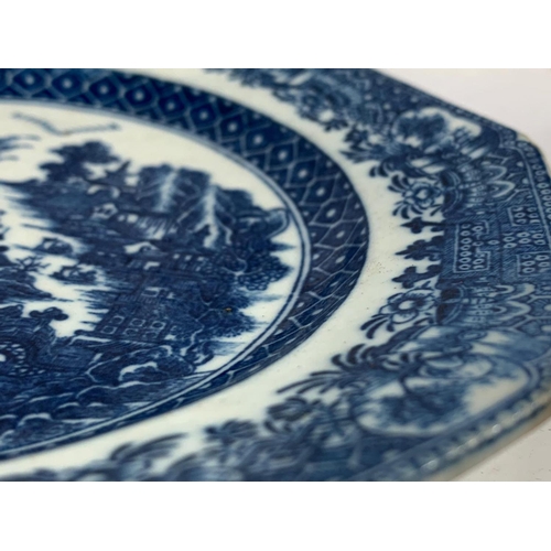 429 - An 18th century Caughley “Pagoda” pattern blue and white Chinese design porcelain plate. Circa 1785.... 