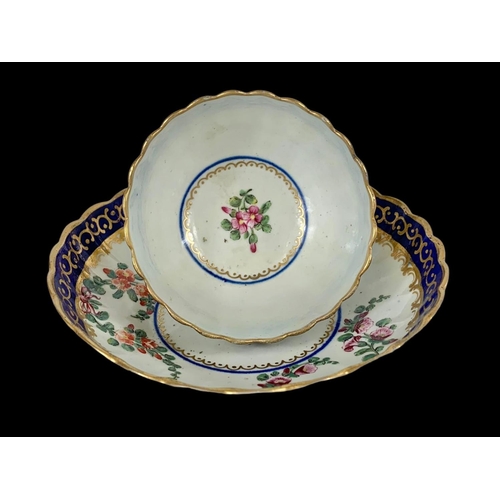 438 - A late 18th century Crown Derby porcelain cup and saucer. Circa 1790-1800.