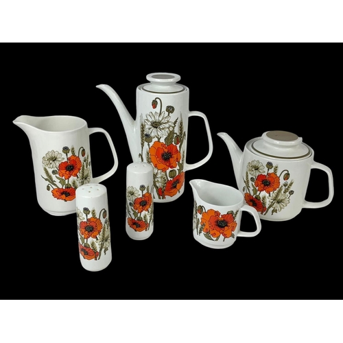 565 - A 22 piece JG Meakin Studio part tea and coffee set.