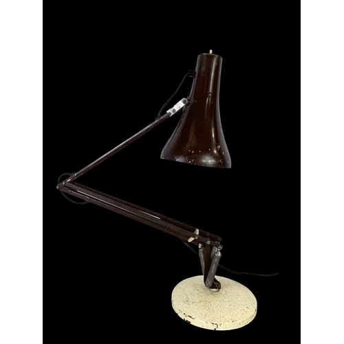 66 - A vintage anglepoise lamp. 86cm fully extended