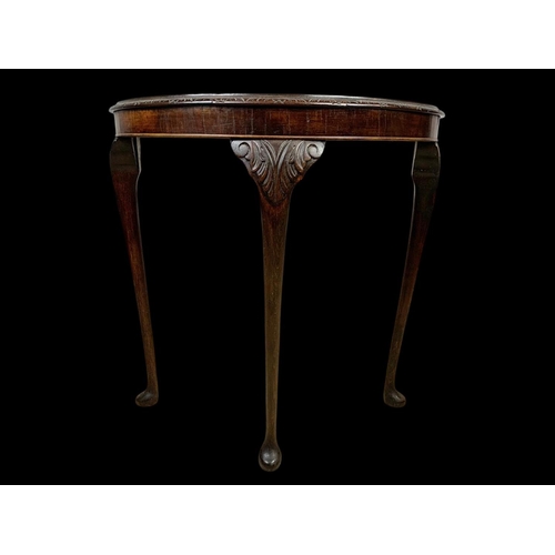 785 - A vintage mahogany hall table 74 x 36 x 73cm.