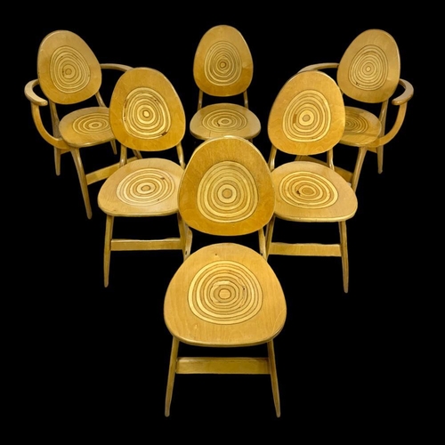 841 - A set of 6 beech chairs.