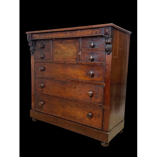 846 - A large Victorian mahogany secretaire chest of drawers. Circa 1860-1870. 124.5 x 56 x 125cm.