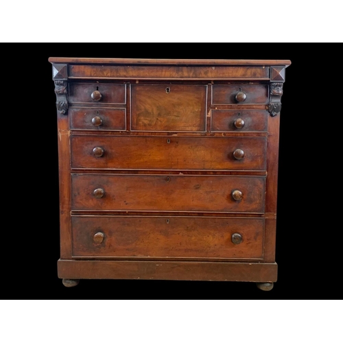 846 - A large Victorian mahogany secretaire chest of drawers. Circa 1860-1870. 124.5 x 56 x 125cm.