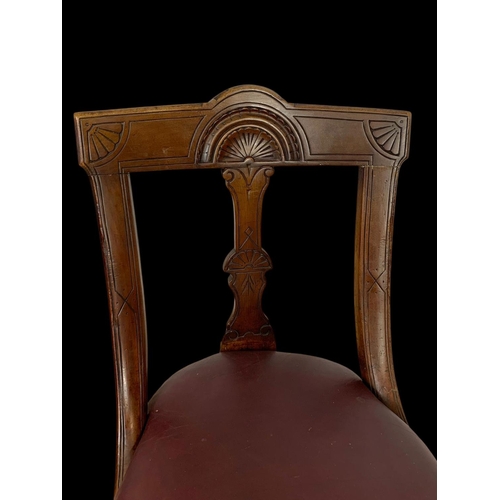 988 - A set of 5 Victorian mahogany chairs with leather seats. Circa 1880.