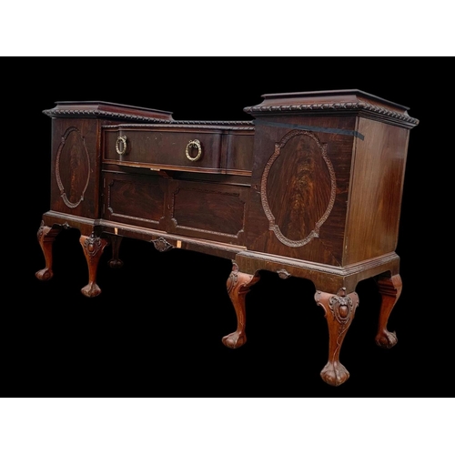 989 - A large early 20th century Chippendale style mahogany sideboard. Circa 1930. 203 x 62 x 109cm.