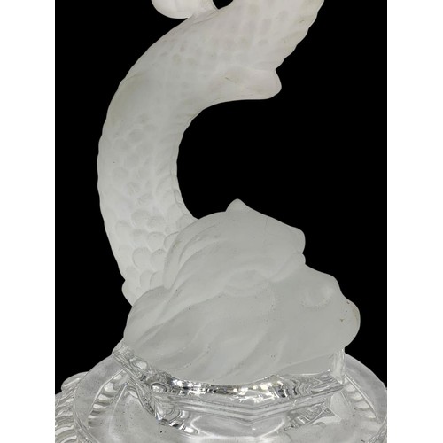 476a - A French Baccarat crystal and frosted glass “Dolphin” table lamp with shade. Circa 1950. Base measur... 