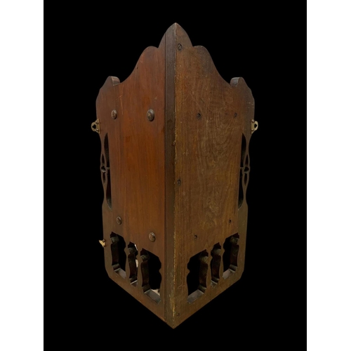 206 - An Edwardian corner wall bracket. 40 x 62.5cm.