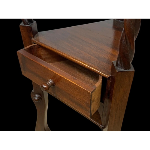 802 - A mahogany Georgian style wig stand stand with drawer. 86cm.