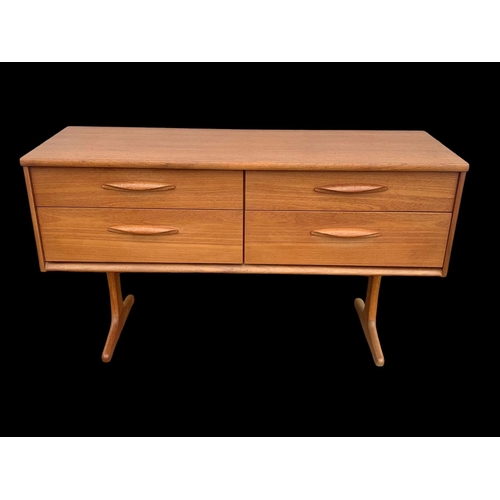 837 - A teak 4 drawer sideboard designed by Frank Guille for Austinsuite. Mid century. Circa 1960’s. 124.5... 