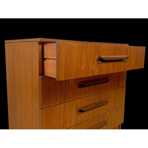 955 - A teak chest of drawers. Mid century. Circa 1970. 76 x 41.5 x 71cm