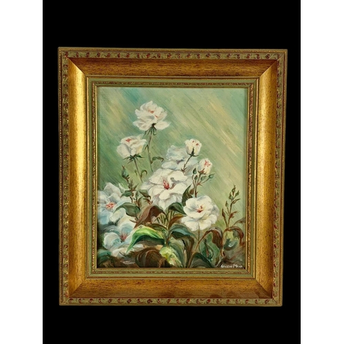 278 - 2 oil painting by Gwen Moir. Still Life. Largest frame measures 36 x 41cm.