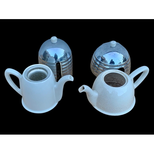 624 - 1950’s Everhot Beehive tea and coffee pots.