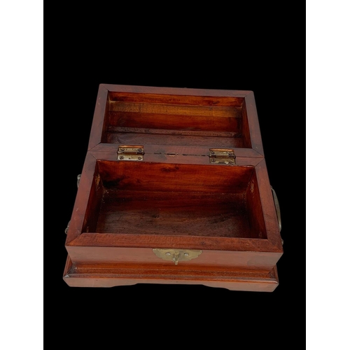 633 - 2 ornate photo frames and a wooden storage box. Box measures 29.5 x 17.5 x 18cm