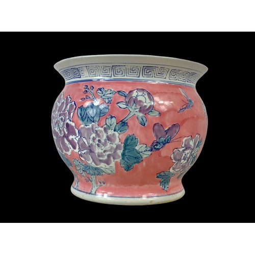 732 - A Chinese pottery jardiniere.  29.5x24cm