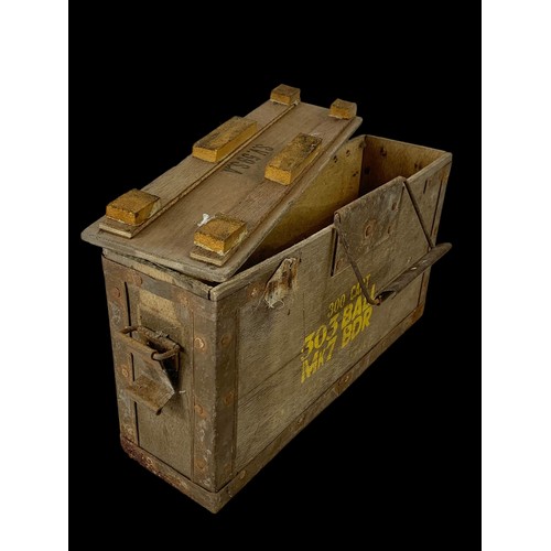 208n - A vintage wooden ammo box.  43x28cm