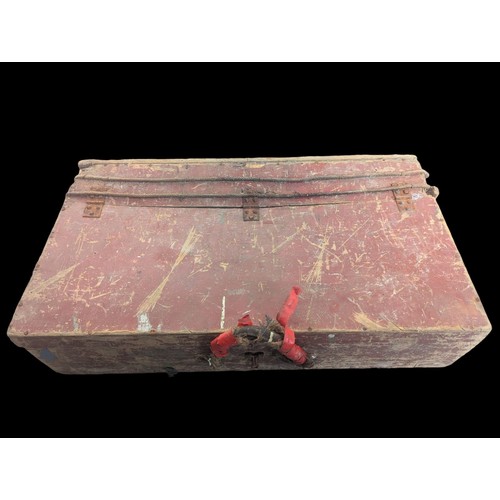 763 - Vintage wooden toolbox with contents. 76x43x18cm