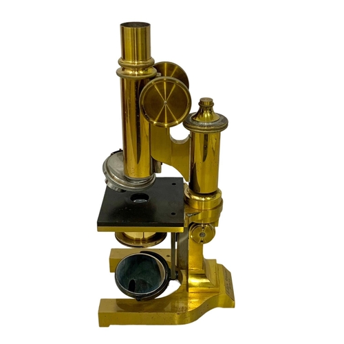 281 - A quality late 19th century Ernest Leitz Wetzlar brass microscope in a mahogany case. Case measures ... 