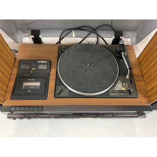 128 - Hitachi record player tape deck with speakers