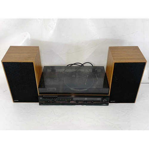 128 - Hitachi record player tape deck with speakers