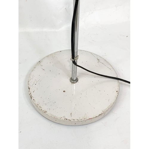 142 - A vintage floor lamp, 132cm