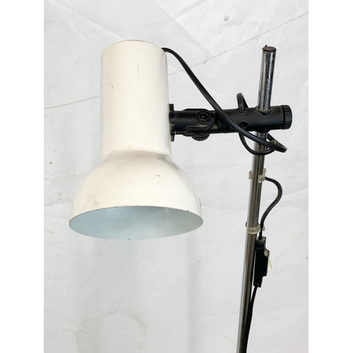 142 - A vintage floor lamp, 132cm