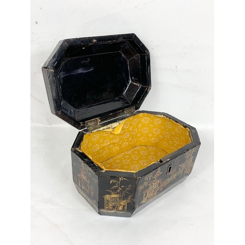 150 - An Oriental Chinoiserie lacquered jewellery box, 20cm