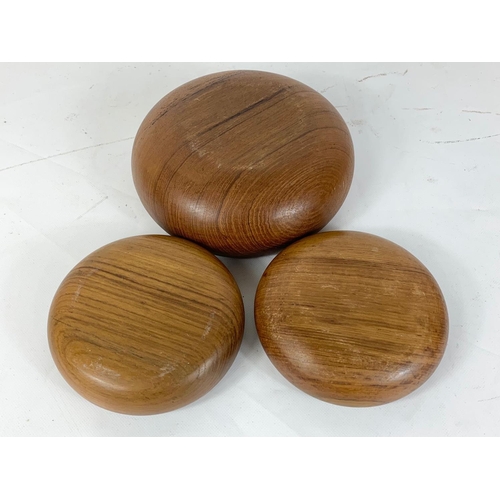 326 - A set of 3 1960's teak bowls.