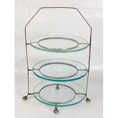 417 - A silver plated cake stand, 35cm