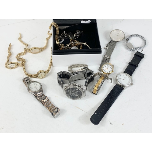 A quantity of gent's and ladies watches.