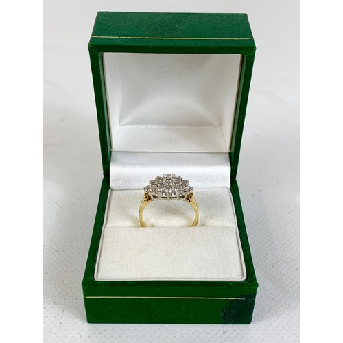 717 - 18ct gold ring, UK size I