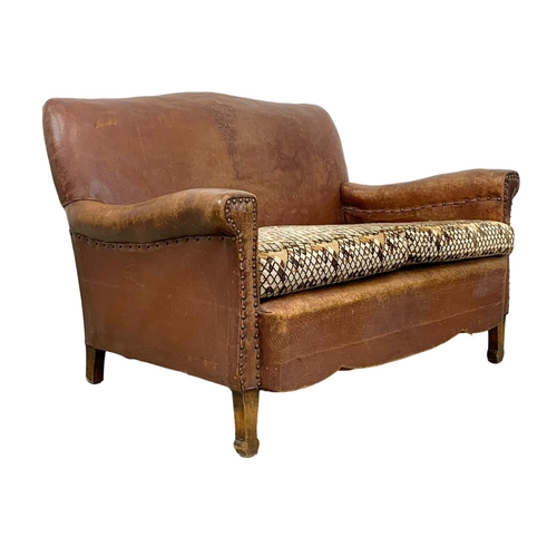 797 - Early 20th Century leather club sofa with original leather, circa 1930. 124x80x80cm