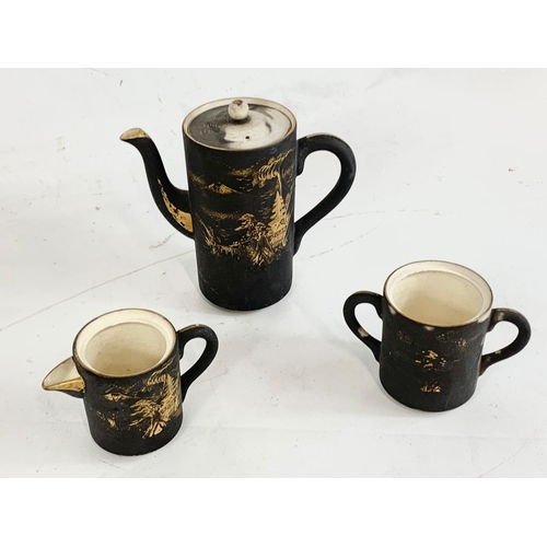 627 - A Japanese part tea set