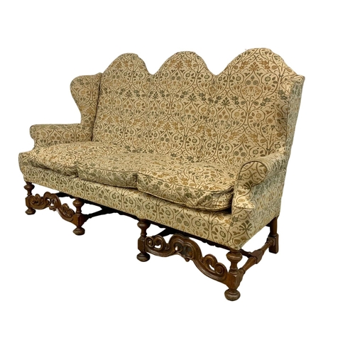 1029a - A large country house settee.  Circa 1900 in the 17th century Carolean style.  202x75x127cm