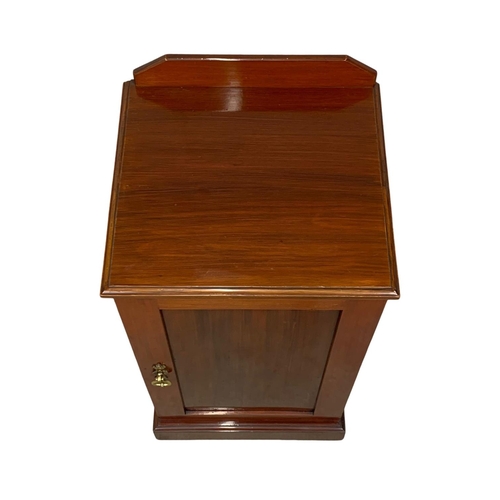 1014 - A late Victorian mahogany bedside cabinet. Circa 1900. 41 x 38 x 80.5cm