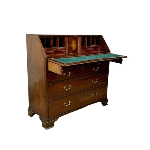 1030 - A large 18th century Georgian mahogany writing bureau with inlaid interior. Circa 1780. 126 x 52 x 1... 