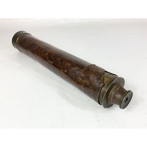 22 - An early 19th century Georgian brass telescope. 91.5cm.