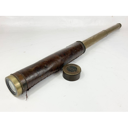 22 - An early 19th century Georgian brass telescope. 91.5cm.