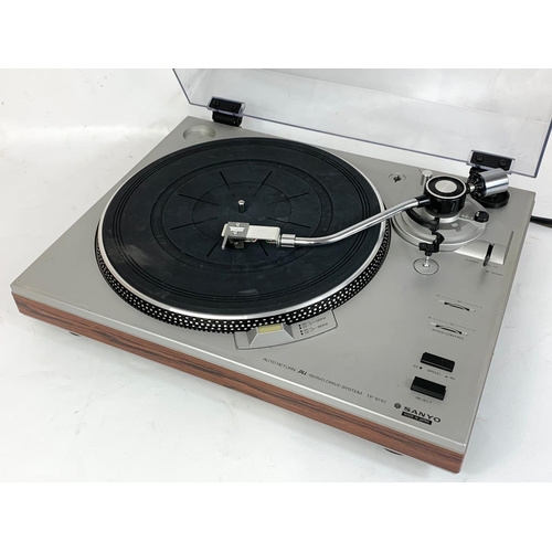 246 - A vintage Sanyo turntable record player with rosewood banding. TP-1010 PLL Servo Drive. 44 x 34.5 x ... 