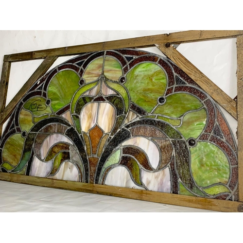 284 - A large late 19th century stained glass panel. 110 x 59.5cm.