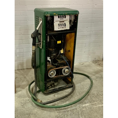 354j - A vintage Tokheim petrol pump. 110cm.