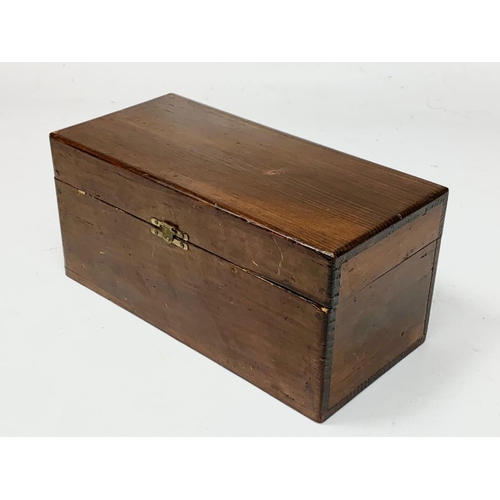 357 - A Victorian jewellery box. 22.5 x 11 x 10.5cm