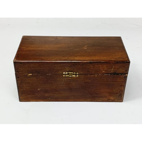 357 - A Victorian jewellery box. 22.5 x 11 x 10.5cm