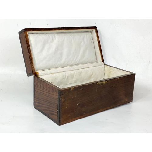 357 - A Victorian jewellery box. 22.5 x 11 x 10.5cm