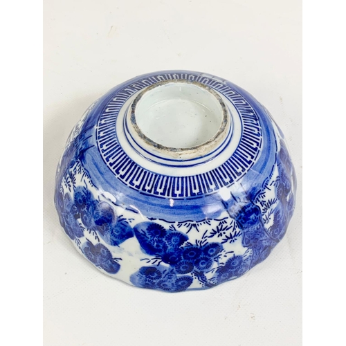 410 - A 19th century Japanese blue & white porcelain bowl, 15.5cm x 6.5cm