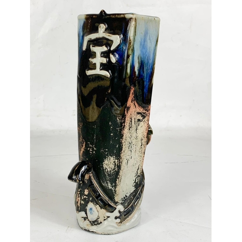 415 - A large late 19th century Sumida Gawa vase, 24.5cm