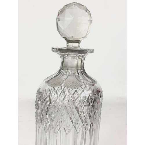 441 - An early 20th century thick cut crystal decanter. Circa 1900-1920