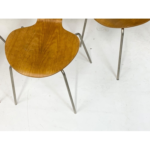 790 - A set of 4 Danish “Mosquito” chairs designed by Arne Jacobsen for Fritz Hansen. Model 3105. Danish C... 