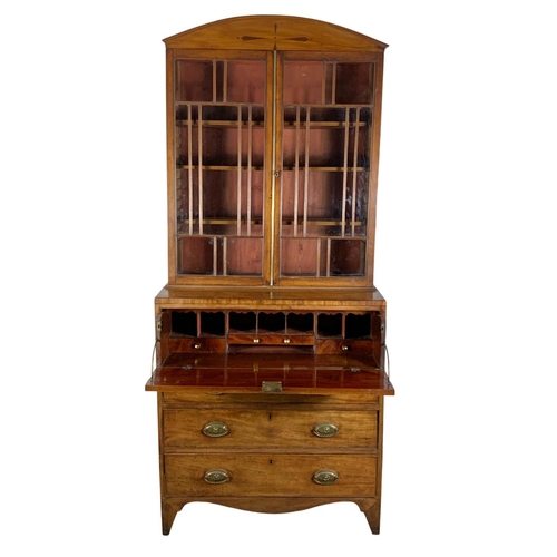 818 - A Georgian Regency period mahogany secretaire bookcase. Circa 1810-1820. 91.5 x 48.5 x 212cm.